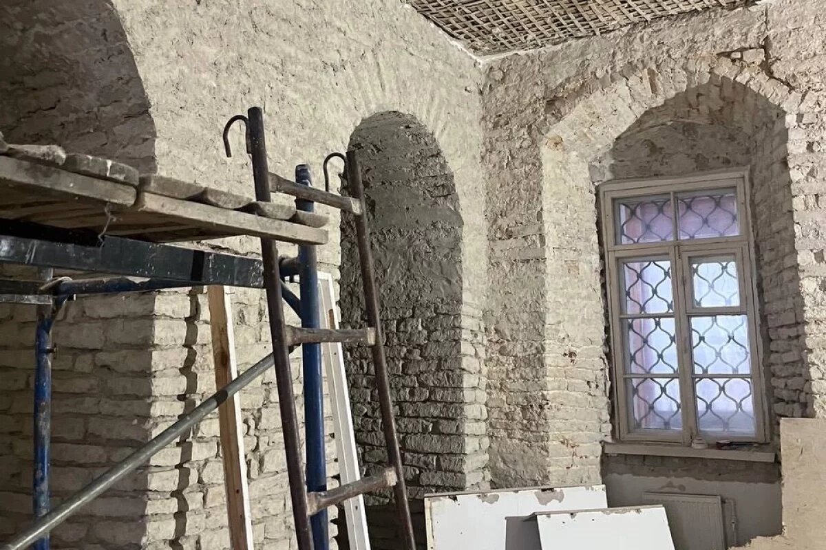    Реставрация Стефановской церкви в Пскове ведется в соответствии графику