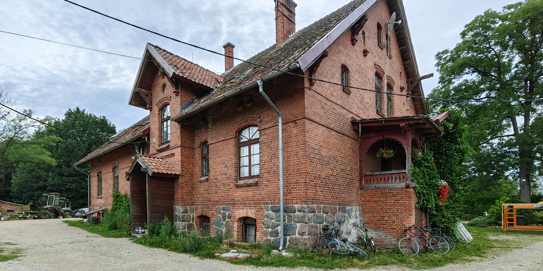 Спасённый от разрушения благодаря российско-немецкому сотрудничеству Дом лесничего Рихарда Элерса в пос. Озерки (Калининградская обл.)