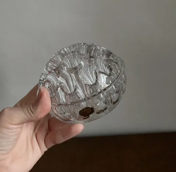 Пикфлёр - хрустальная ваза. Листайте страницы галереи.