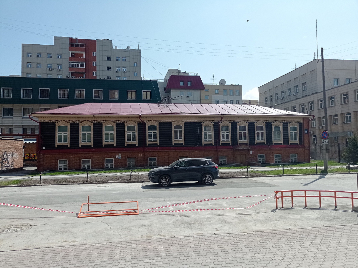 Здание бывшего арестного дома в наши дни  