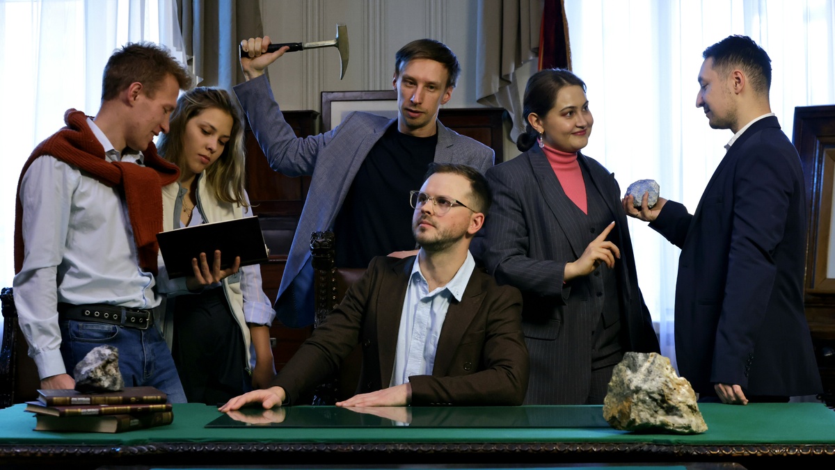 Сергей Манченко, Александра Лебедева, Антон Яковлев, Надежда Логинова, Алексей Пахалко, Дмитрий Перлов. Фото: А.М. Медведев 