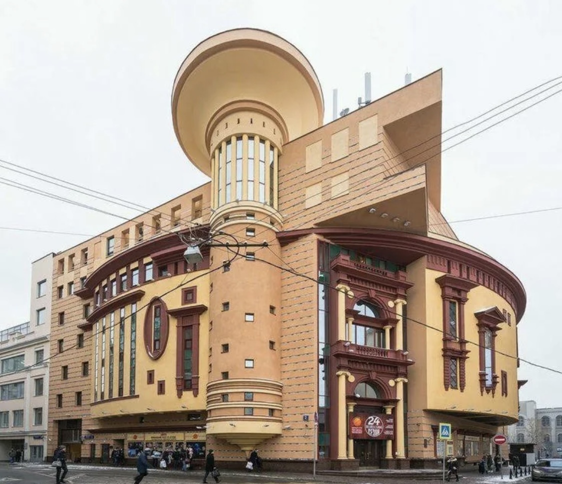 Здесь 8 этажей! 