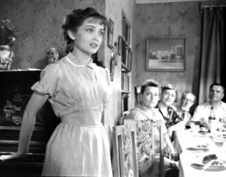 Кадр из фильма "Дом, в котором я живу".