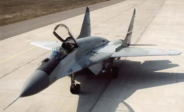 МиГ-29СМТ, фото 1990-х годов