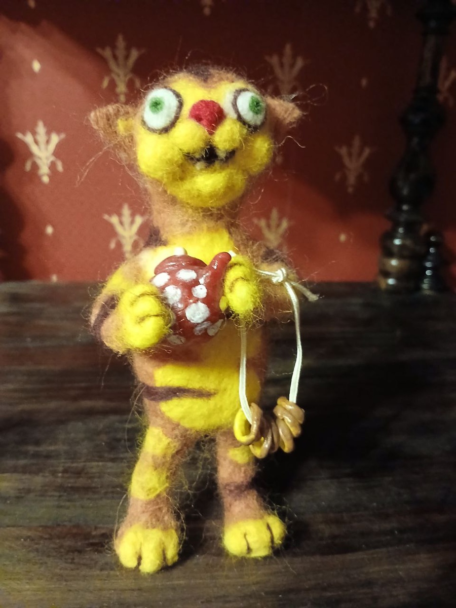 Это он ещё на пороге стоит.