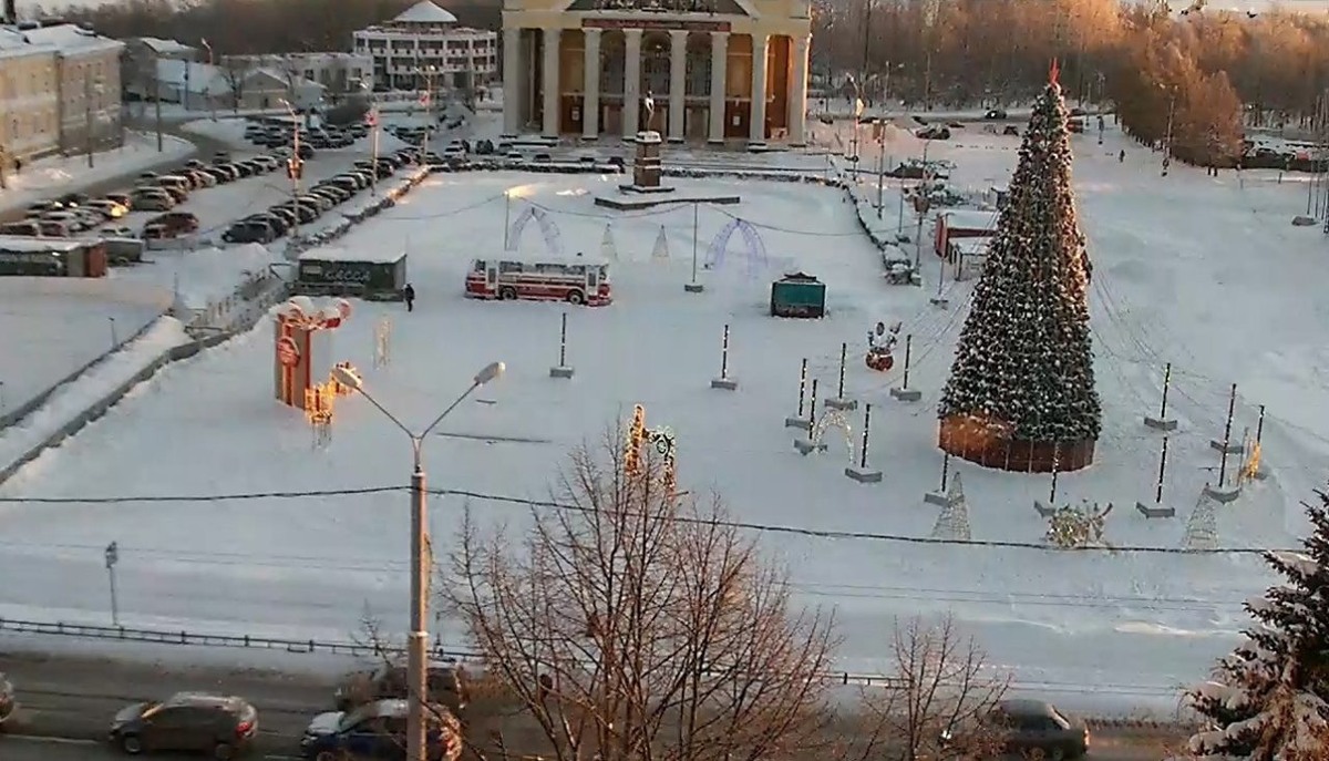    Площадь Кирова.