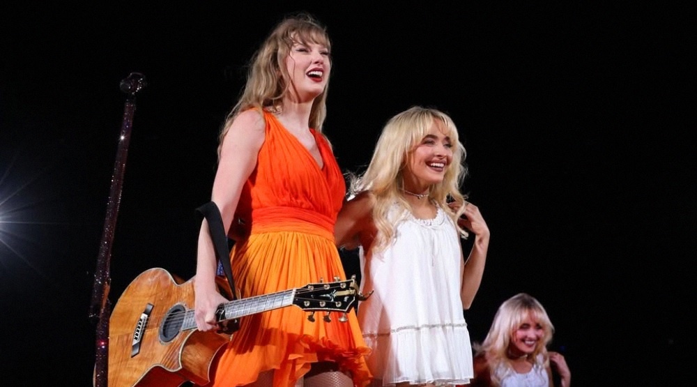     Тейлор Свифт и Сабрина Карпентер / Фото: соцсети IHeartRadio