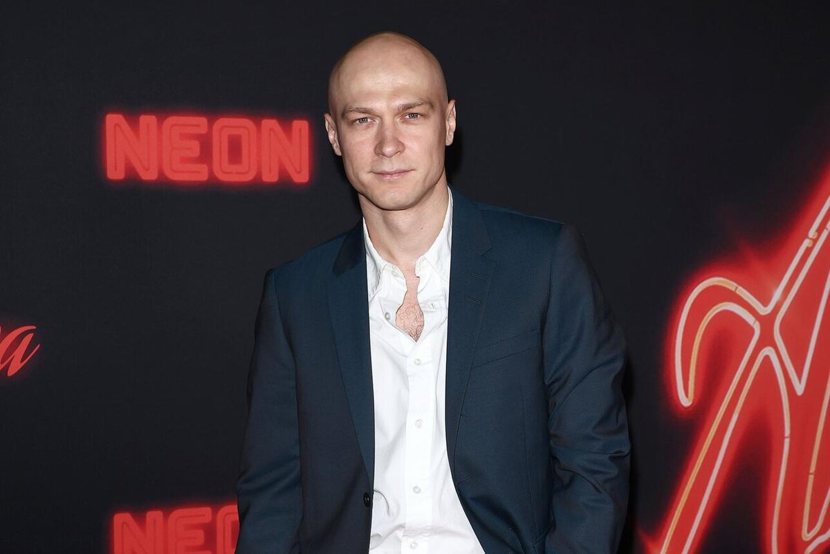    Юра Борисов LEGION-MEDIA