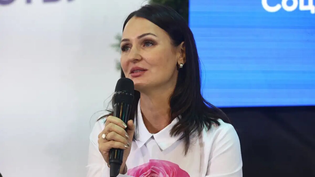    Первый заместитель председателя Комитета Государственной думы РФ по защите семьи, вопросам отцовства, материнства и детства Татьяна Буцкая.