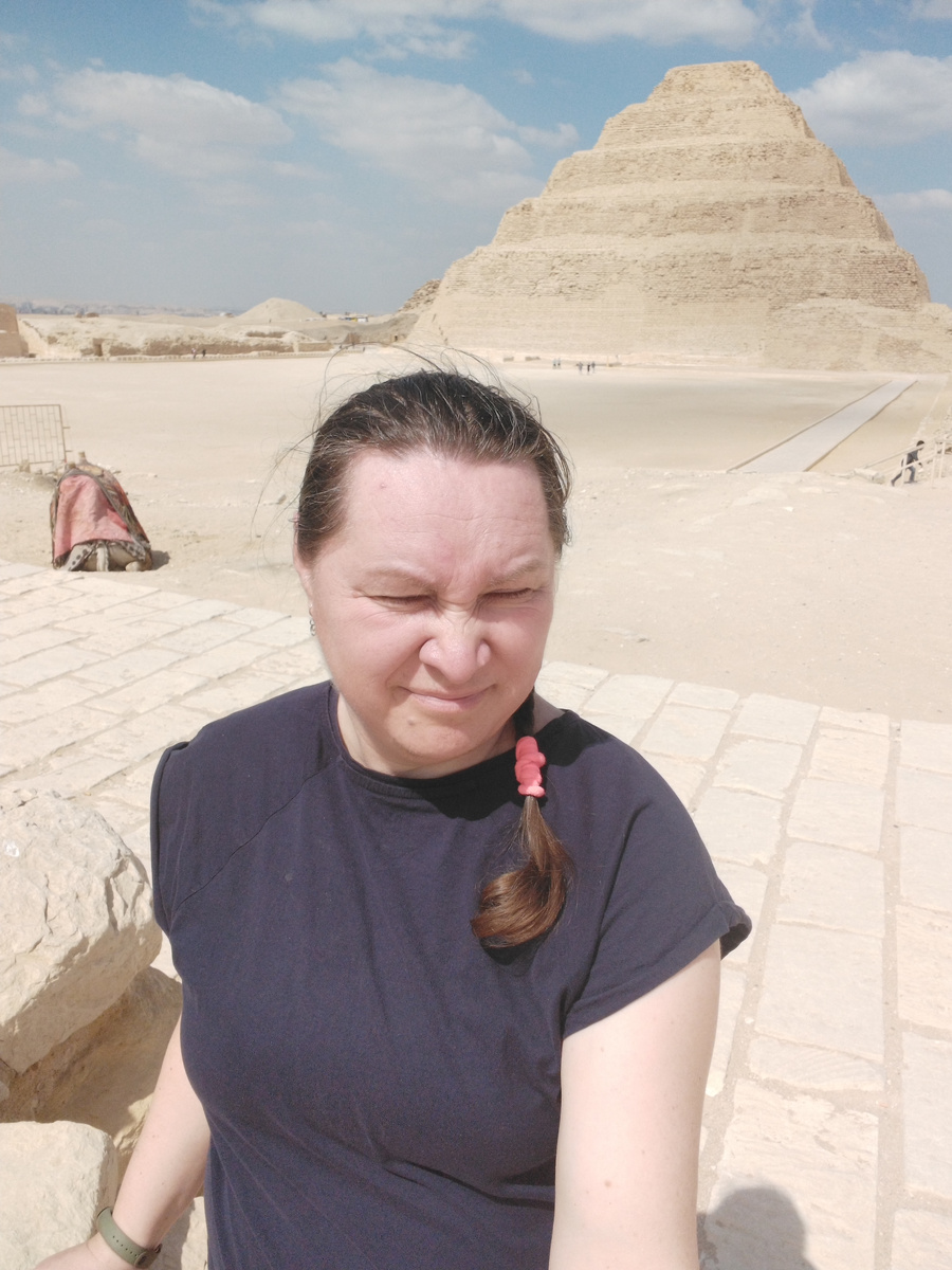 За моей спиной Ступенчатая пирамида Джосера