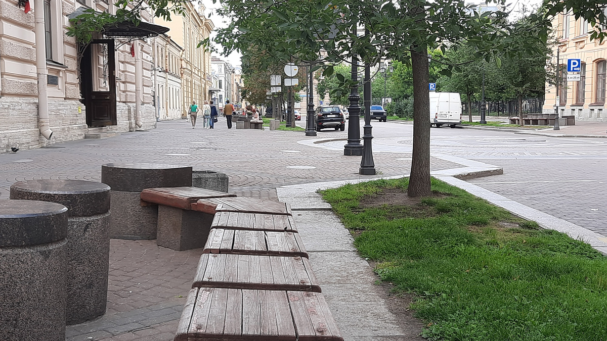 В Соляном городке, по дороге к музею