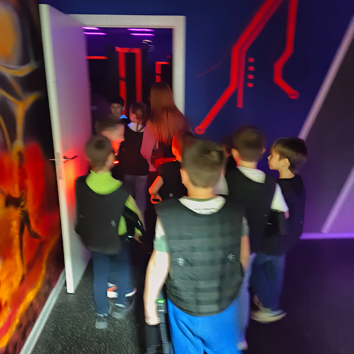 Фото автора. Было весело. День рождения в лазертаг