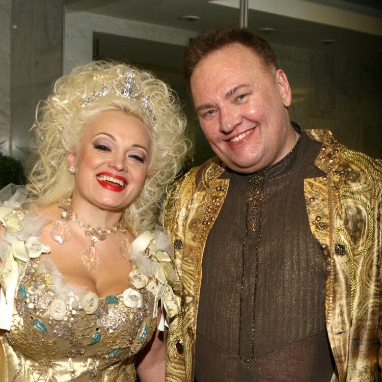 Надежда Кадышева с мужем Александром Костюком📷
