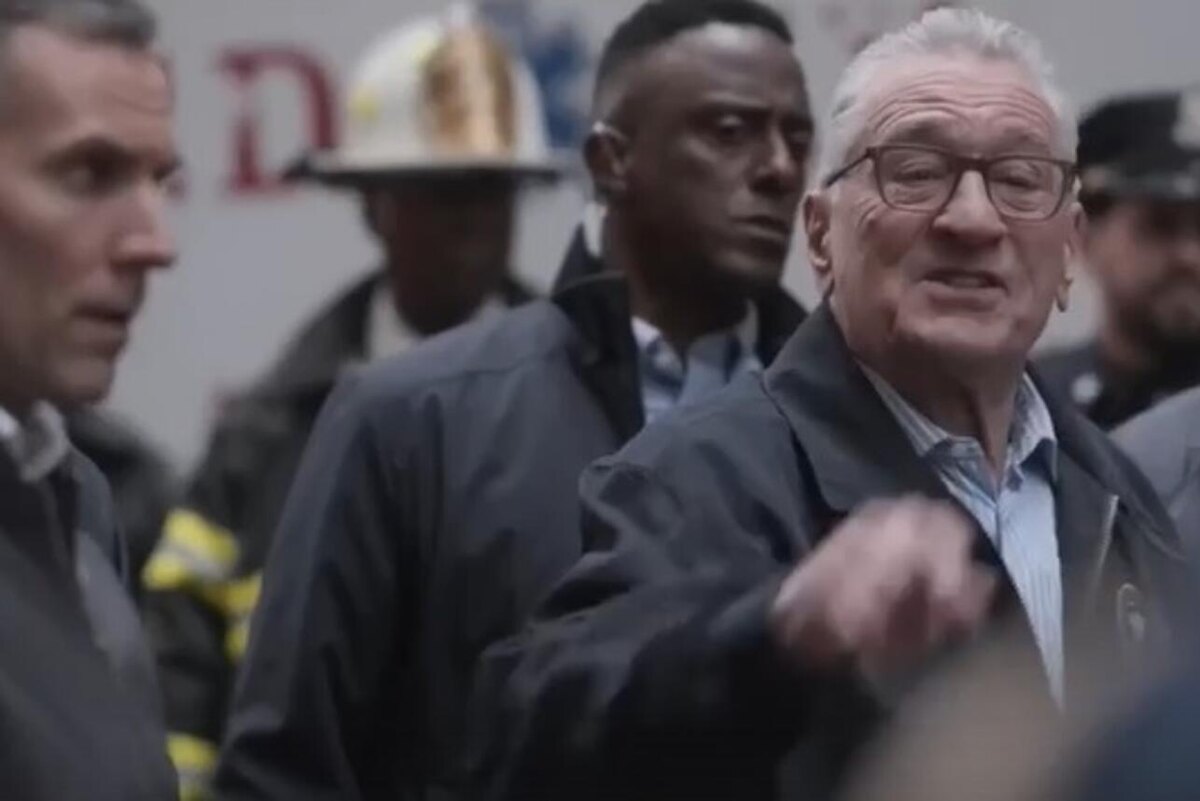    «Нулевой день», реж. Лесли Линка Кадр из фильма