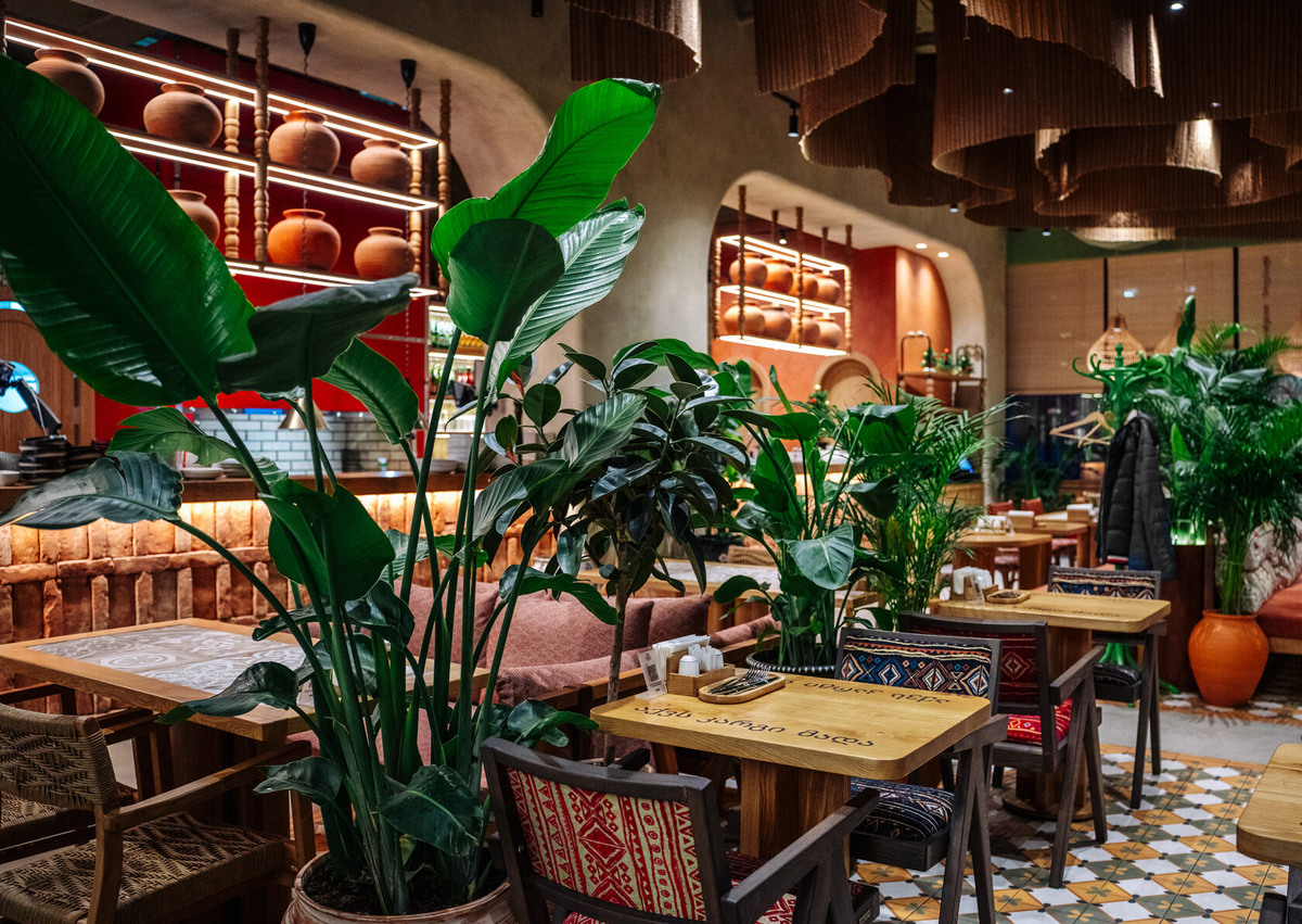 Выполнено декораторами Me Decor