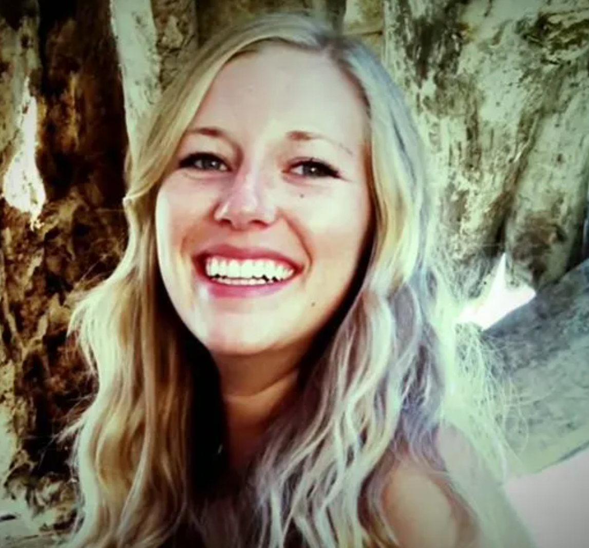 Кейли Сойер