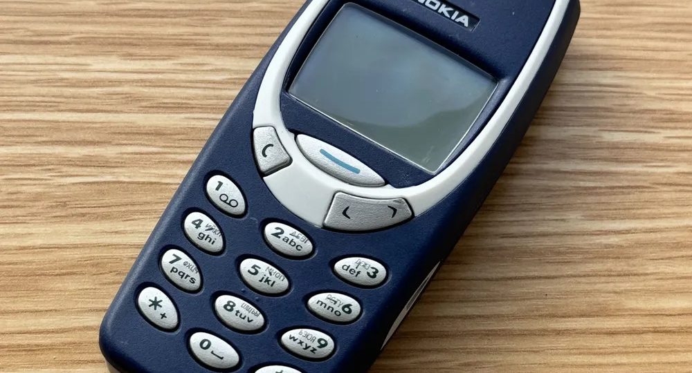 5 причин купить кнопочный телефон в 2025 году