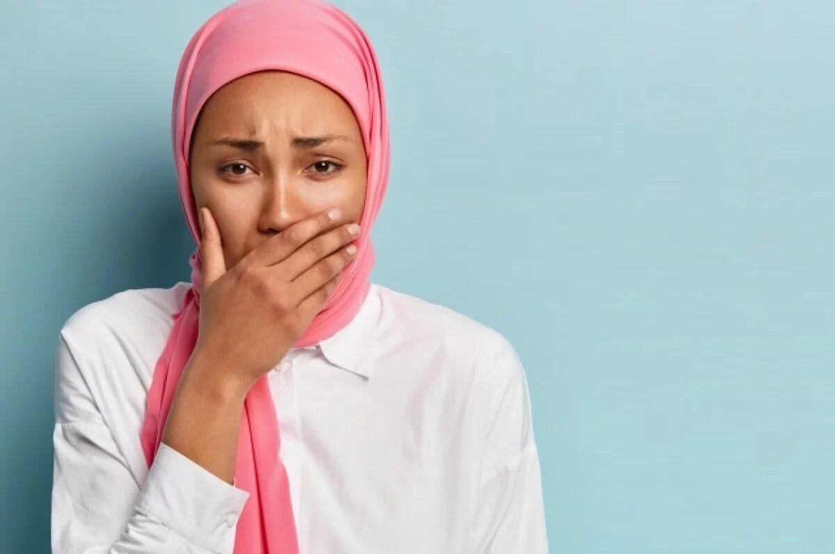    Студентки медколледжа в КЧР пожаловались, что им запрещают носить хиджаб