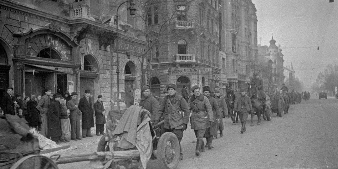 В этот день 80 лет назад. 13 февраля 1945 г.