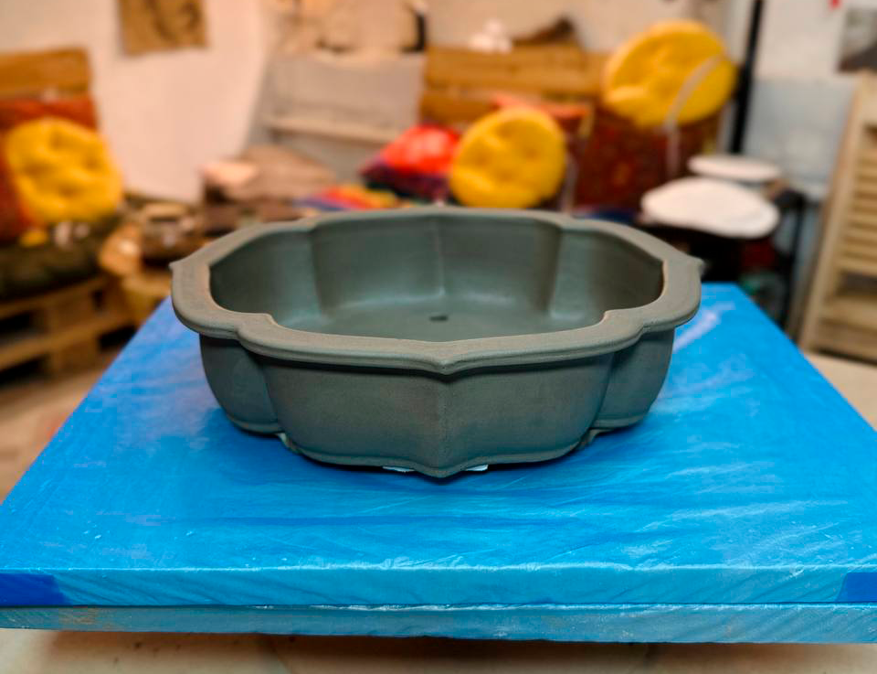 Фото одного из моих горшков в процессе изготовления