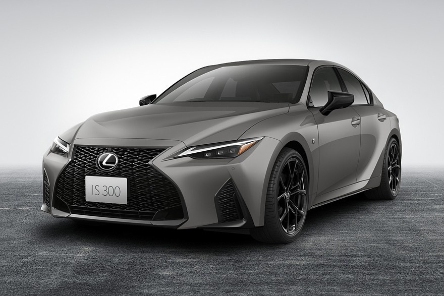    На фото: Lexus IS 300 F Sport Mode Black IV