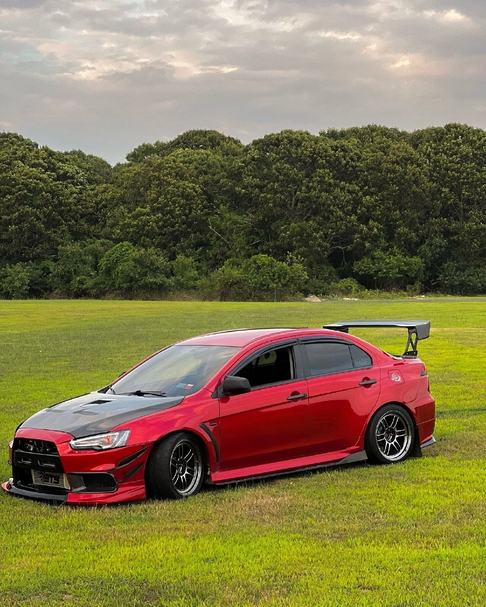 Mitsubishi Lancer 8 поколение 