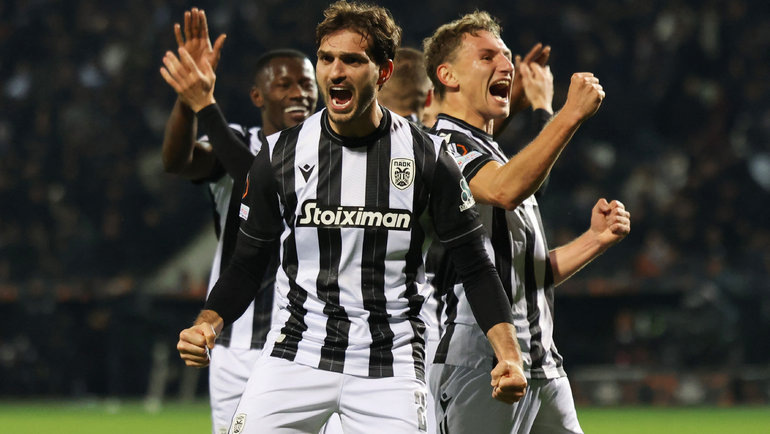    Магомед Оздоев и Федор Чалов. Reuters