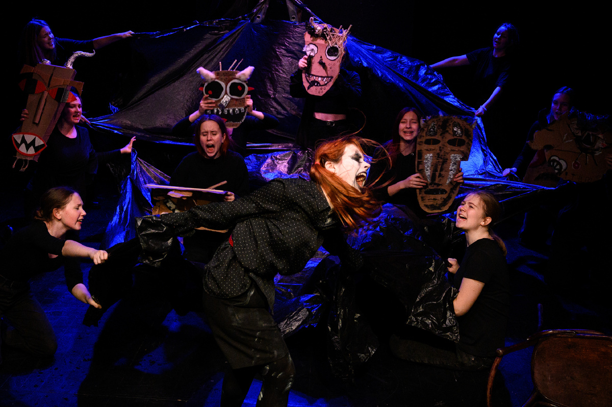 "Ночь перед Рождеством" - полет на Черте