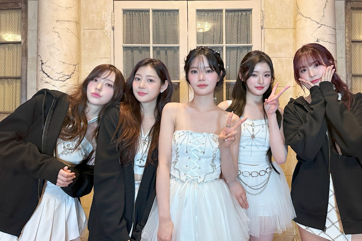     FIFTY FIFTY анонсировали международную версию мини-альбома LOVE TUNE