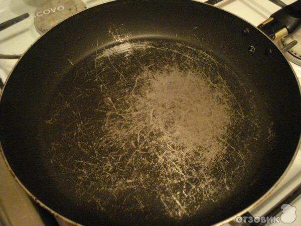 Признавайтесь у кого есть вот такой облупленный тефлон? 