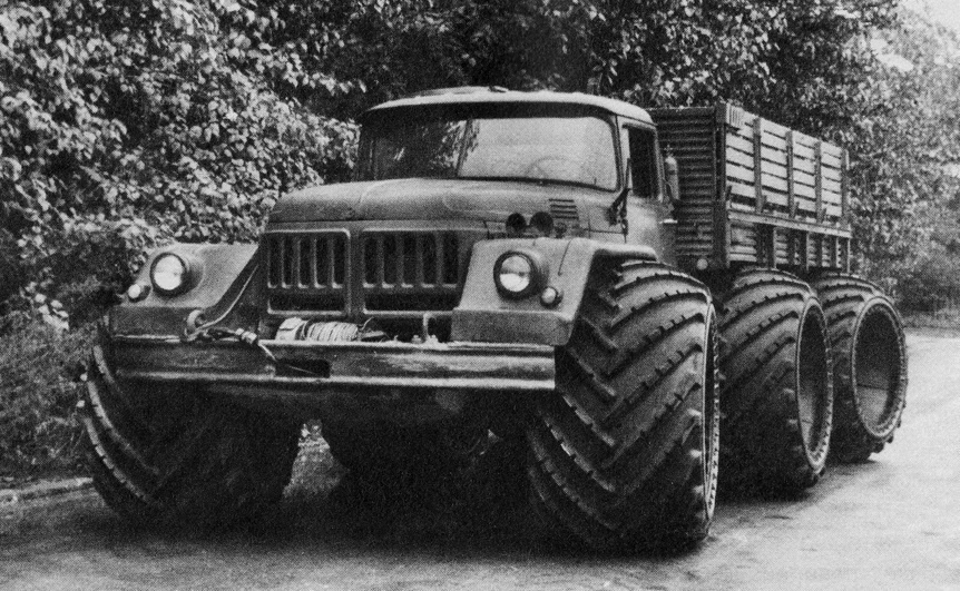 Экспериментальный ЗИЛ-132 с арочными колесами, 1960 год