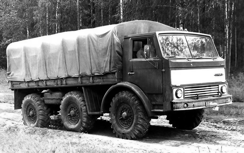 ЗИЛ-132 Р