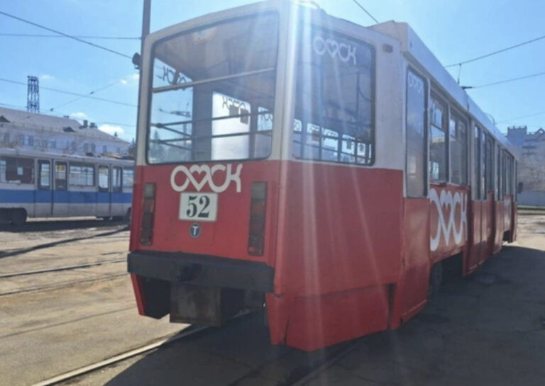    Фото: мэр Омска Сергей Шелест Алина Лакшина