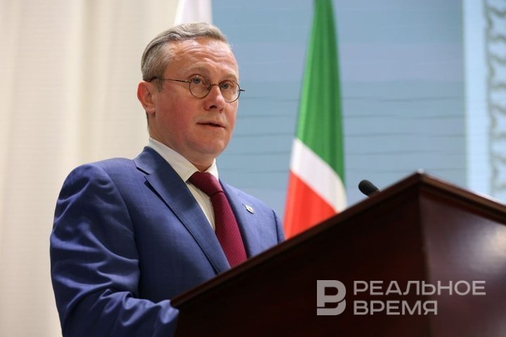 Ввести единое платежное средство для расчетов за жилищно-коммунальные услуги предложил 23 января на итоговой коллегии Комитета РТ по тарифам Александр Груничев. Мария Зверева / realnoevremya.ru