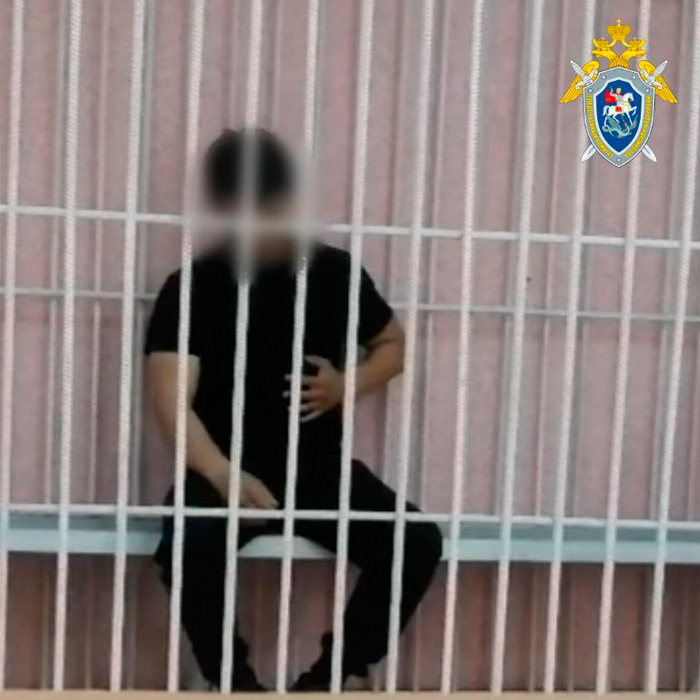 35-летний житель Ангарска, который устроил стрельбу в кафе, в результате которой один из потерпевших погиб, получил 19 лет лишения свободы с отбыванием в колонии строгого режима, а также ограничение свободы на 1 год и 7 месяцев и штраф в 50 тысяч рублей. Об этом сообщили в пресс-службе СУ СКР России по Иркутской области.