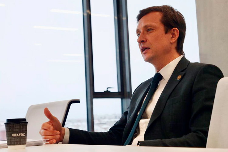    Айрат Хайруллин: «Рост IT индустрии — наше первое стратегическое направление».   
Фото: Надежда Мещерякова