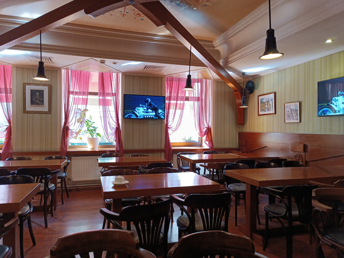 обеденный зал