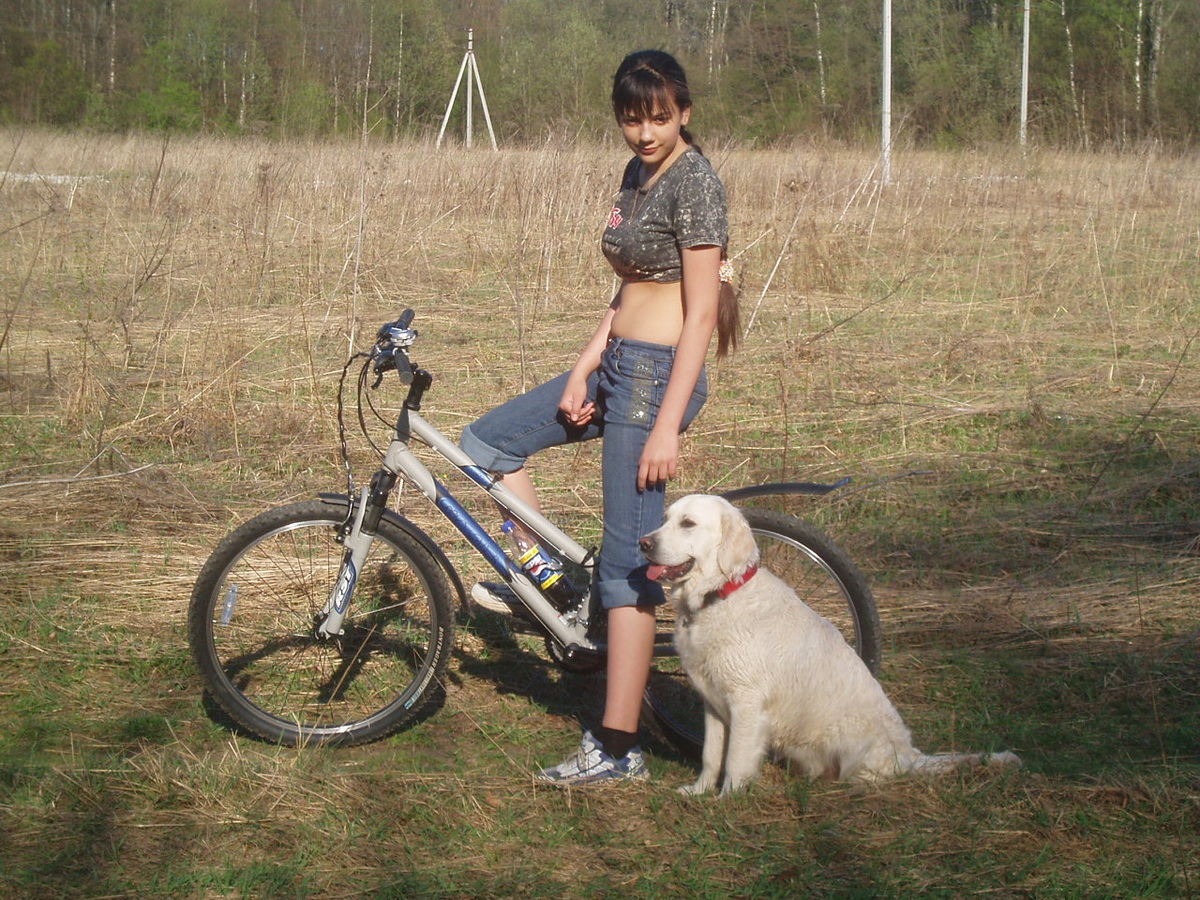 Придачные поля, Деля, железный конь (вроде,у него тоже была какая-то кличка) и я.