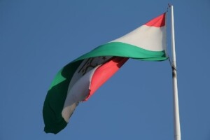 Фото: Флаг Таджикистана_piqsels