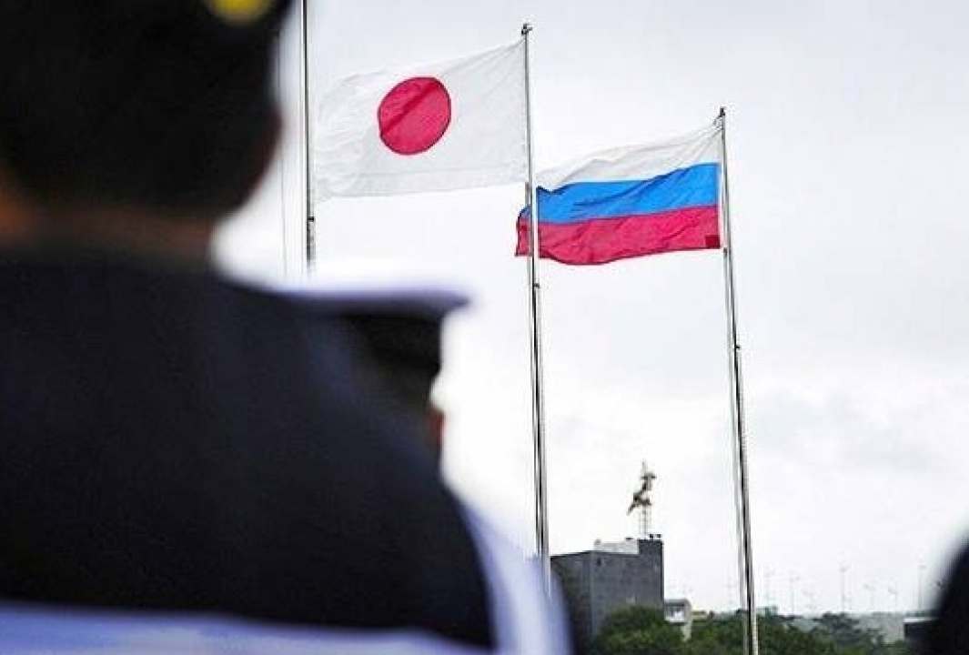    Премьер Японии заявил о желании заключить мирный договор с РФ