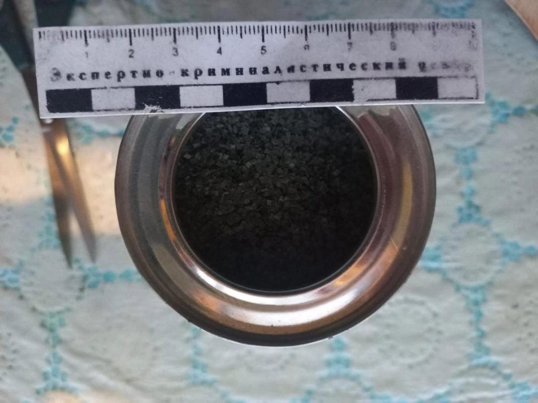    Жителю Югры грозит 8 лет тюрьмы за хранение банки пороха