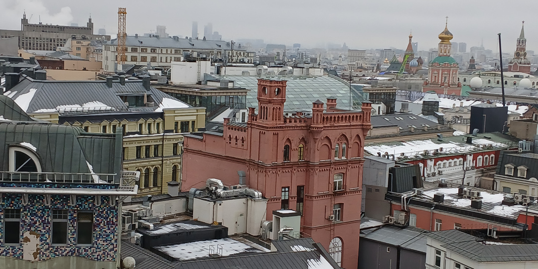 МОСКОВСКИЕ КРЫШИ