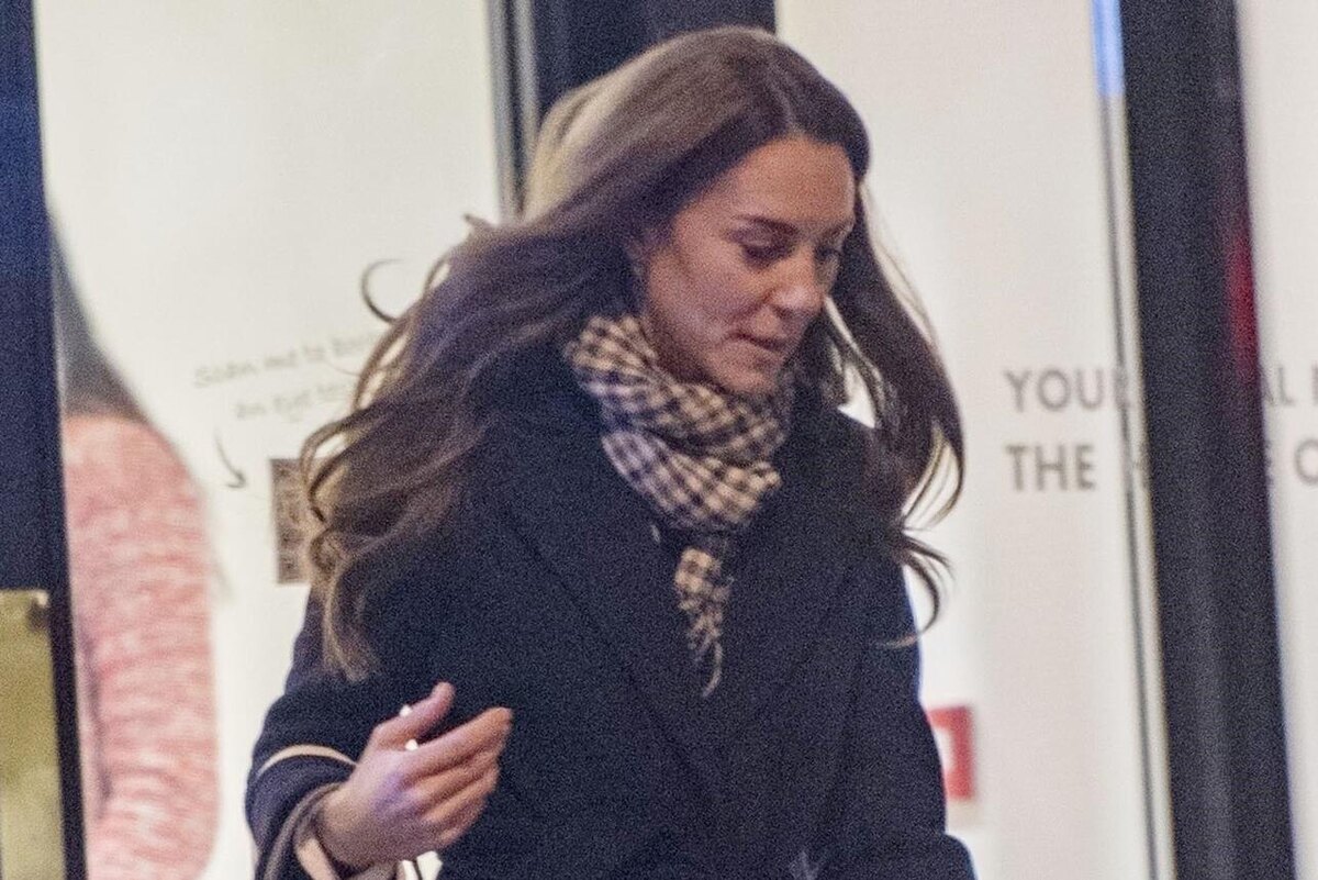    Кейт Миддлтон появилась на шопинге LEGION-MEDIA