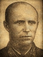 Герой Советского Союза Гончаров Леонид Антонович - первый командир 131 иап в ходе Войны. Он рано погиб, однако именно он заложил основу величия этого полка