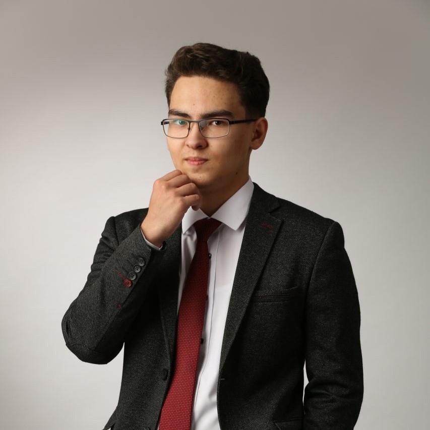 Денис Федоров