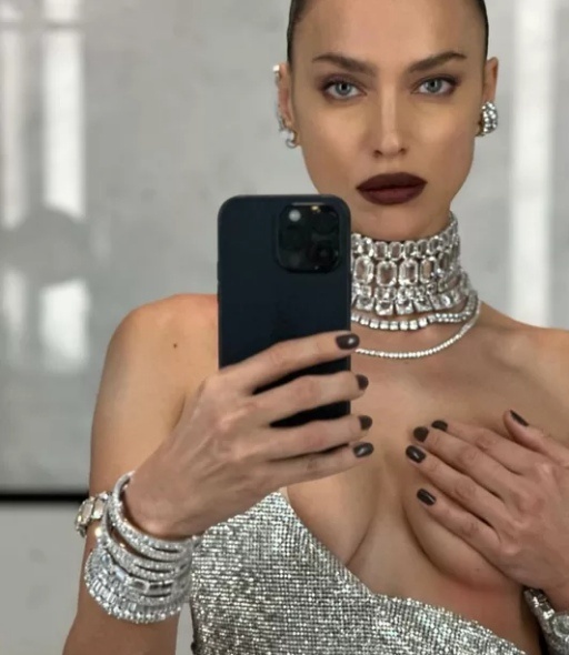    Фото: @irinashayk Маргарита Салахова