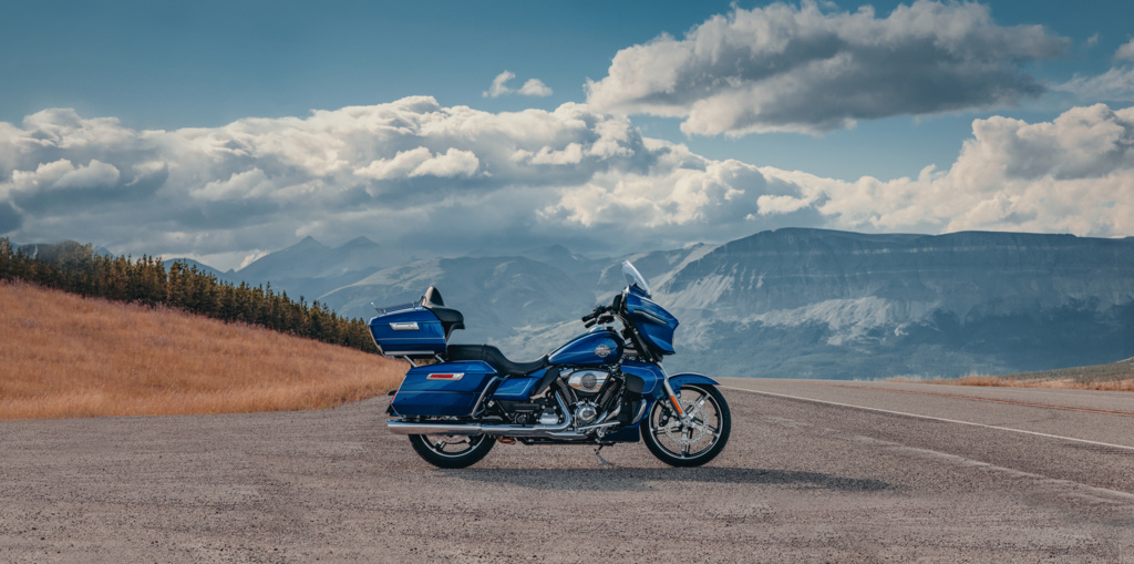 [caption id="attachment_20346" align="alignnone" width="1024"] 2025 Location Photography - FLHXU Street Glide®Ultra. CONFIDENTIAL & EMBARGOED UNTIL JAN 23, 2025 AT 5PM CST[/caption]
