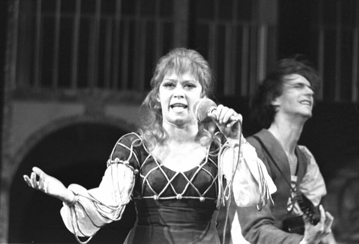 На фото: "Укрощение строптивой". Алиса Бруновна Фрейндлих