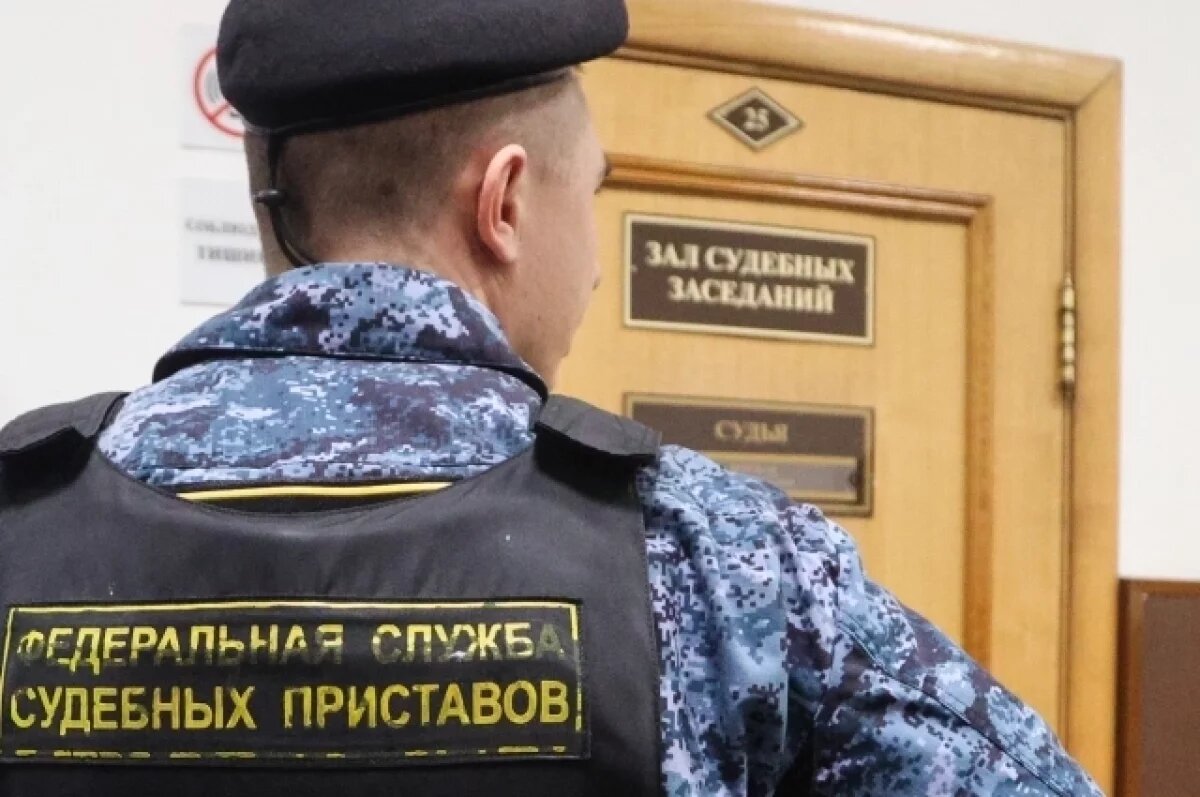    Житель Балаклавы с долгом свыше 350 тысяч рублей чуть не лишился машины