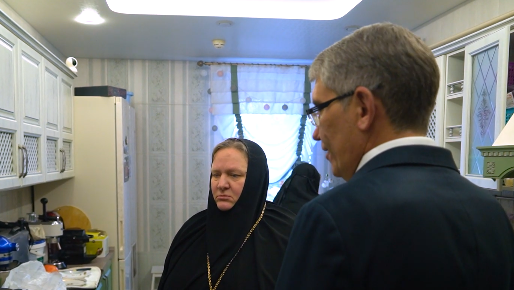    Дмитрий Миляев посетил тульский приют для девочек